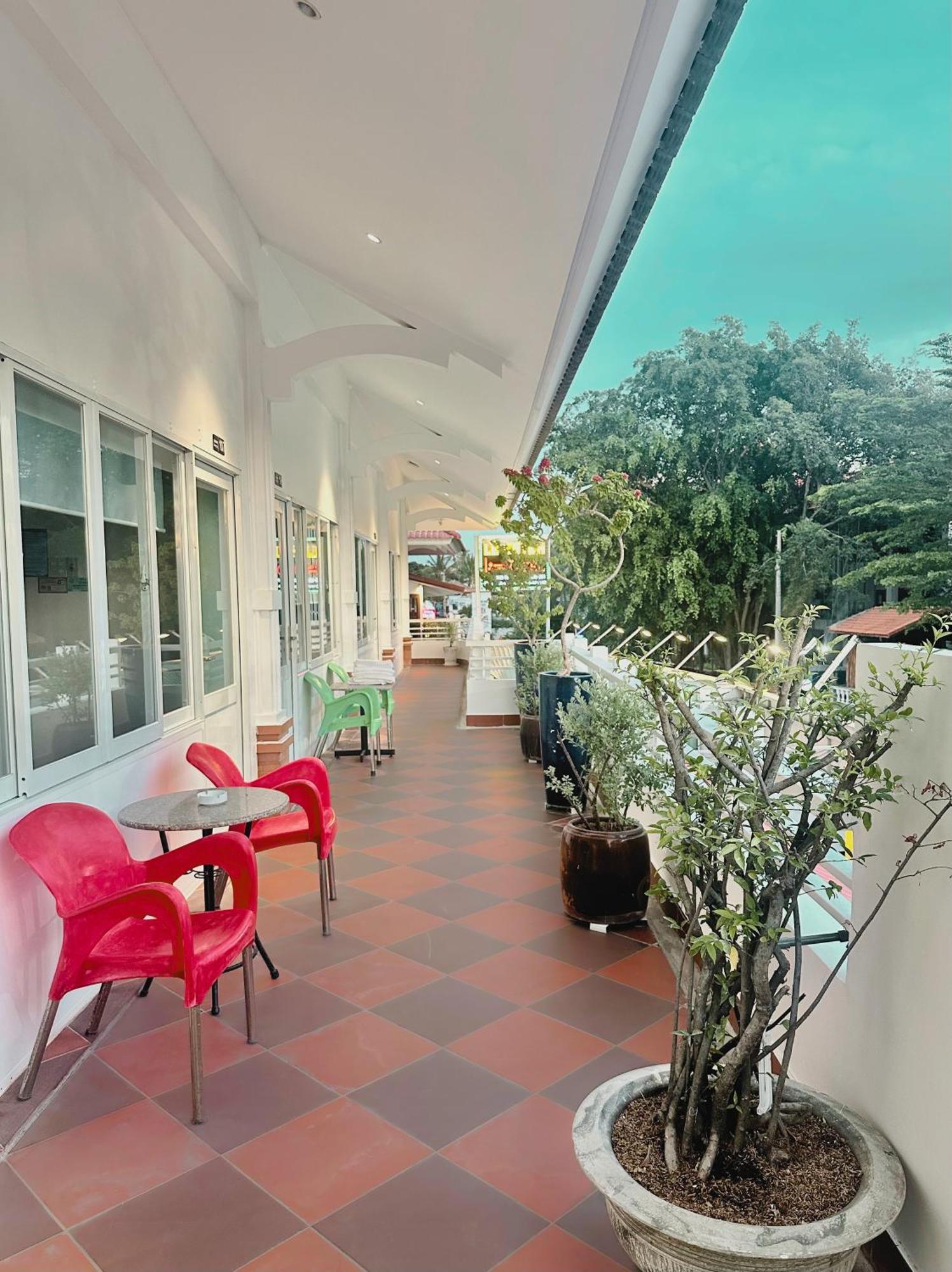 Le Huynh Mui Ne Hotel Экстерьер фото
